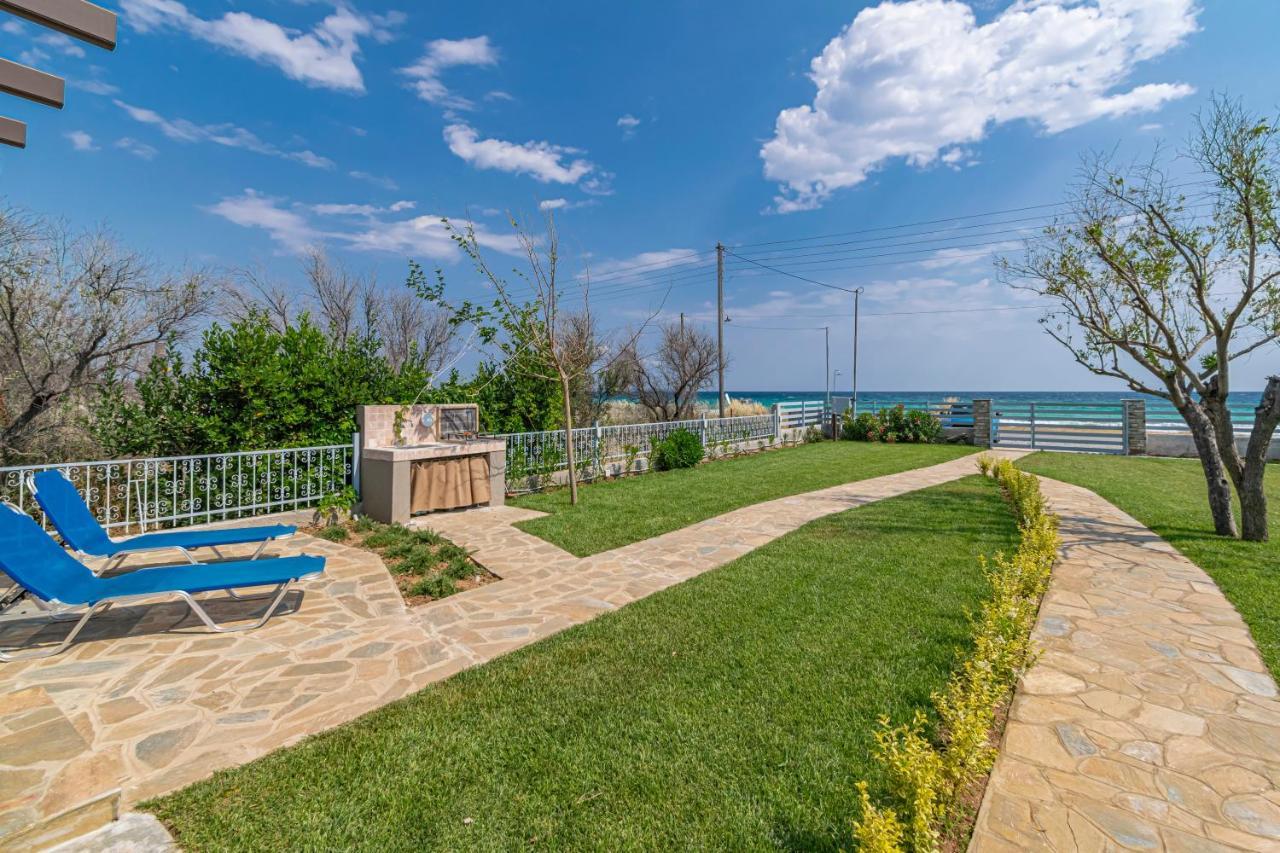 Azzurro Seafront Houses Nea Kallikrateia Екстериор снимка